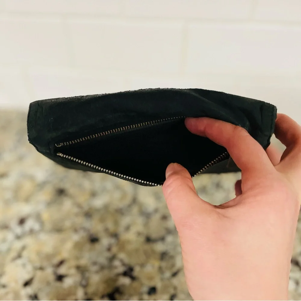 PRADA Black Large Classic Wallet 💯 AUTHENTIC - Picture 5 of 15